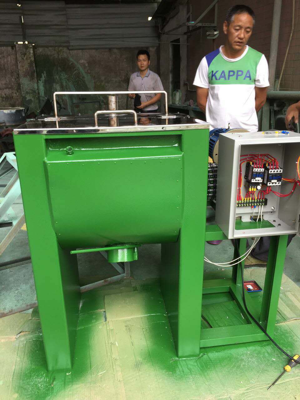 鴻業(yè)興機(jī)械50kg臥式烘干攪拌機(jī)(圖2)